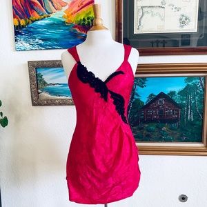 Vtg Victoria’s Secret Embellished Satin Chemise, S